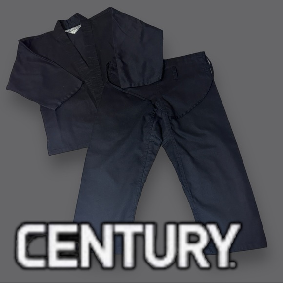 🎉HP🎉EUC Century Kids Lightweight Martial Arts Uniform in Black. Kids 5-7 🥋 - Picture 2 of 16